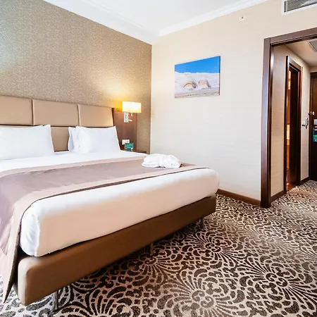 Holiday Inn Aktau By Ihg Exterior photo
