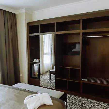 Holiday Inn Aktau By Ihg Exterior photo