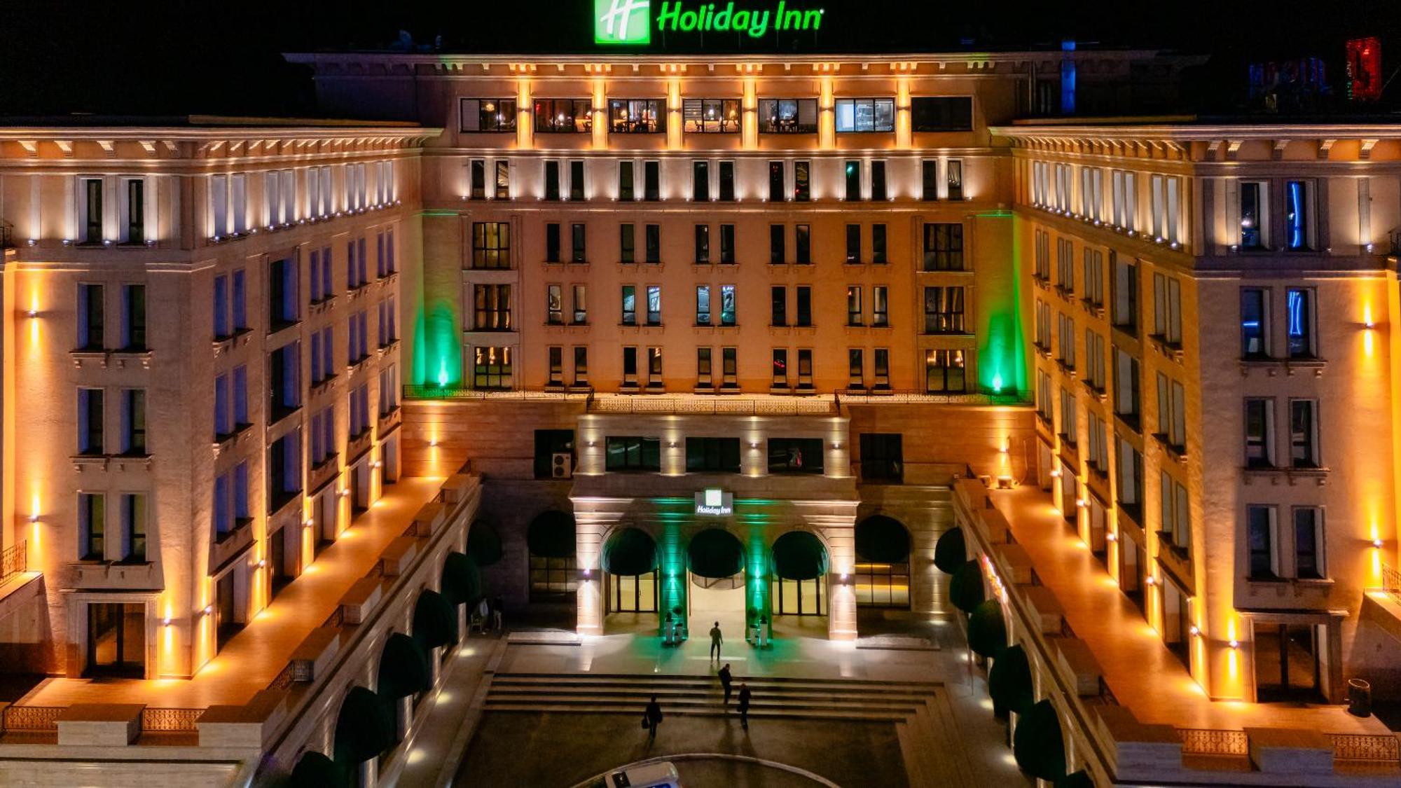 Holiday Inn Aktau By Ihg Hotel 4*